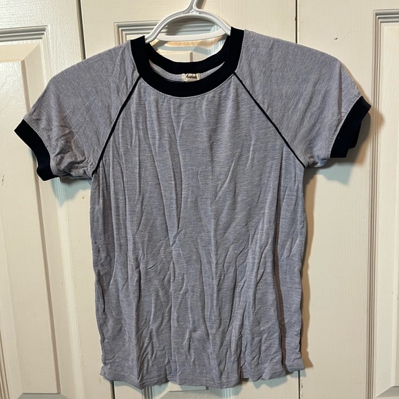 Women’s blue tshirt - Picture 1 of 2